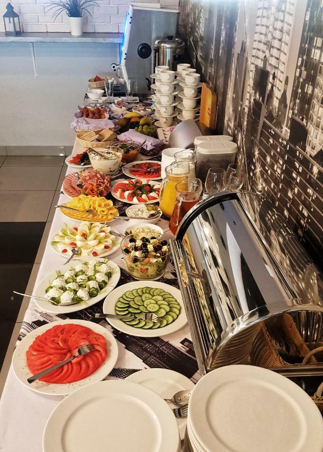 Brooklyn Noclegi Jasło المظهر الخارجي الصورة